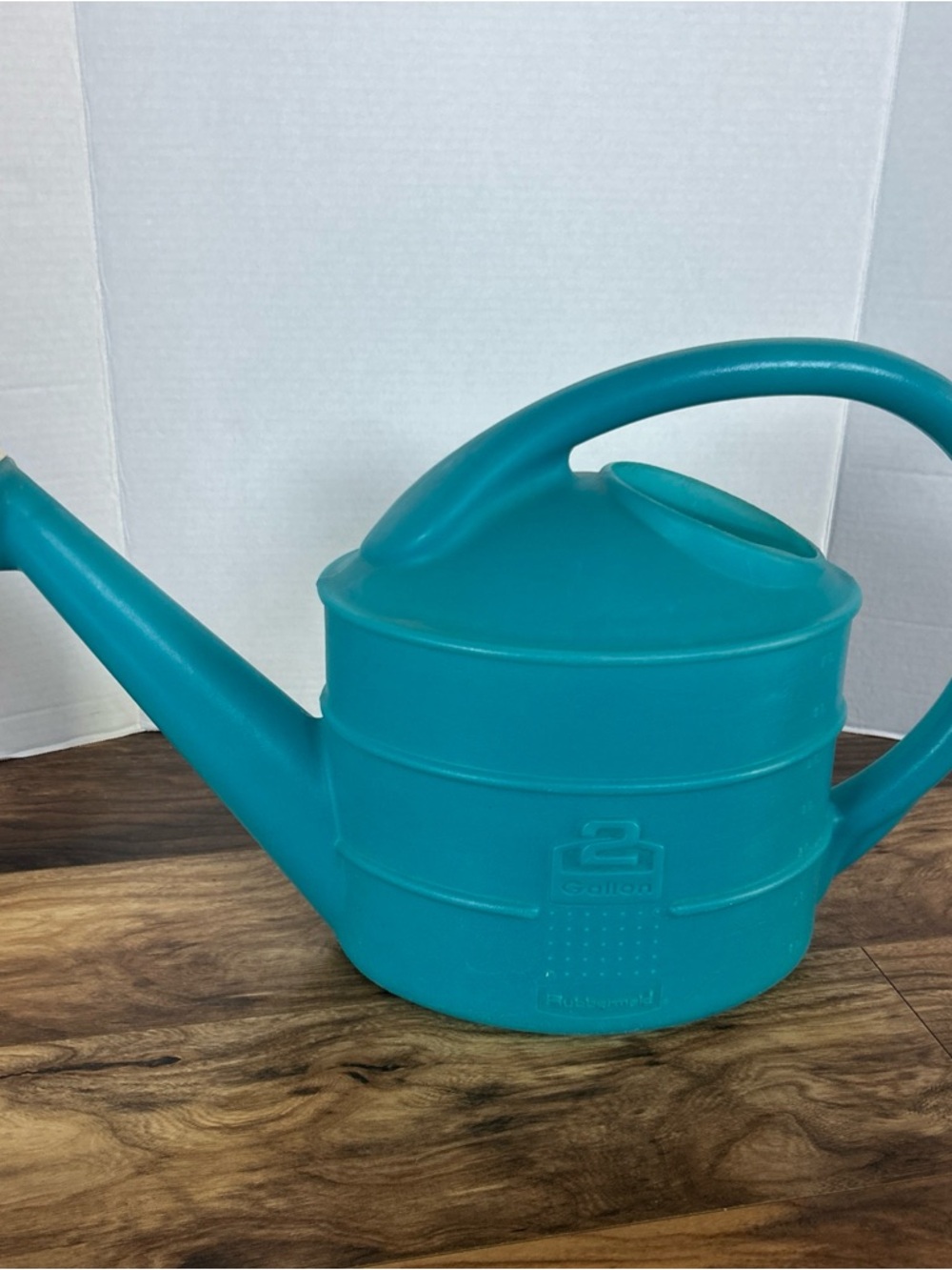Vintage Rubbermaid 2 Gallon Watering Can Teal USA